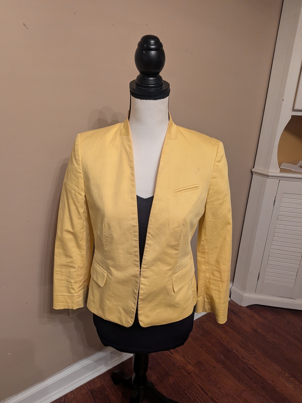 Ann Taylor Yellow Open-Front Blazer